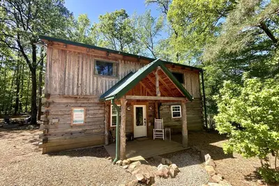 Image de Stunning Group Cabin with Beautiful Surroundings and Hiking Trails in Arkansas