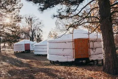 Image de Stunning Yurt Surrounded by Forest for a Relaxing Getaway near Sequoia National Park in Dunlap, California