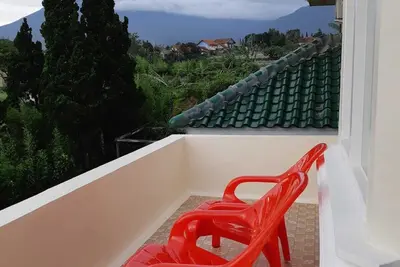 Image de villa disewakan gunung geulis puncak