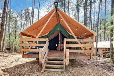 Image de Discover the Best Glamping in Georgia with a Stay in This Safari Tent