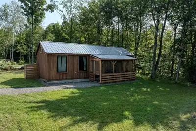 Image de Off-Grid Cottage Great for a Small Family Getaway in Vermont