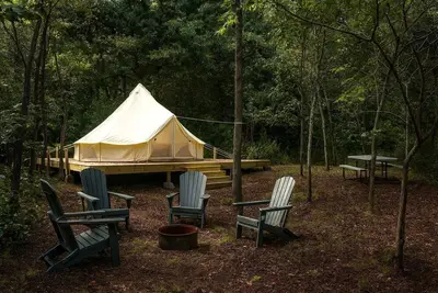 Image de Ethereal Glamping Bell Tent Haven Near Sinking Creek, Missouri