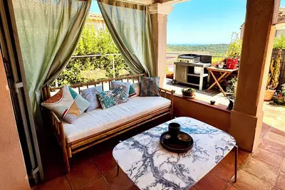 Image de Le Charme de Ramatuelle 4* : piscine privée & vue mer