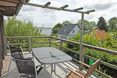 Image de Vacation apartment with roof terrace/fireplace near the Strelasund