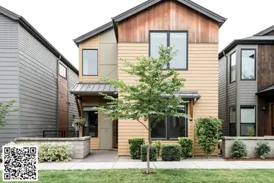 Image de Luxury Vacation Home Rental in Eugene, Oregon: Unwind in Style