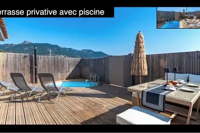 Image de maison au calme avec piscine privative, proche plages et commerces