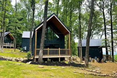 Image de Modern Cottage with Fire Pit in Sevierville, Tennessee