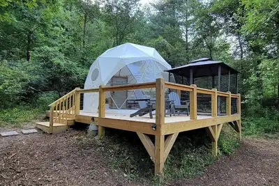 Image de Geodome on Creek, Great Getaway, Wifi & Hot Shower near Boone, Nc