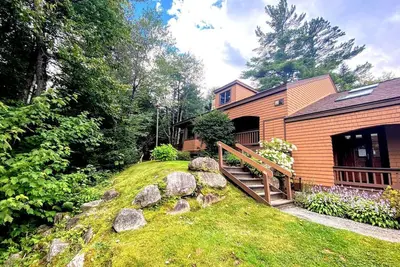 Image de Modern Cabin Rental Perfect for a Luxury Ski Vacation near Mount Washington