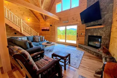 Image de Majestic New Hampshire Log Cabin Rental with Views of Cannon Mountain