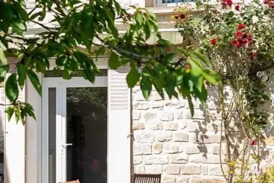 Image de Maison et jardin plein centre Milly-la-Forêt