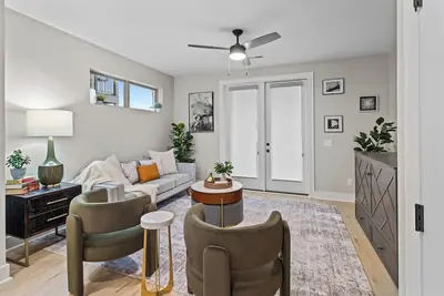 Image de Stylish 3-Story Townhome Near Downtown Chattanooga