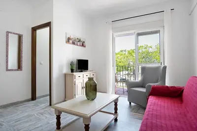 Image de Apartamento moderno en el centro con A/C y espacio para 6