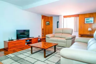 Image de Amplio Apartamento Familiar en la Zona Baja de Sierra Nevada – Ideal para 8 Personas