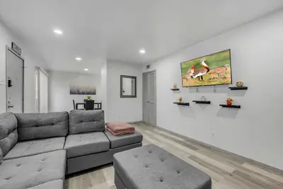 Image de Comfortable 2 Br Apartment