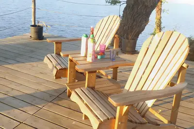 Image de Appartement « Proche Vannes Vue Imprenable » avec vue sur lac, piscine partagée et Wi-Fi