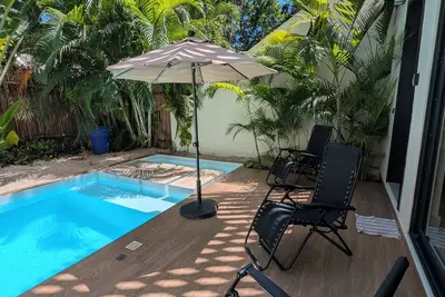 Image de Luxury 4 Bedroom Villa, Private Pool Near to restaurants, cafes, bars & beach!