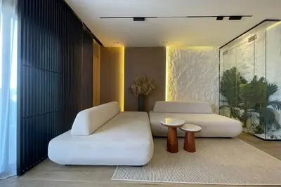 Image de Blue Whale Beach Front Vip\napartments