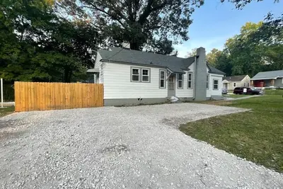 Image de Downtown | 10 Beds | Pet Friendly