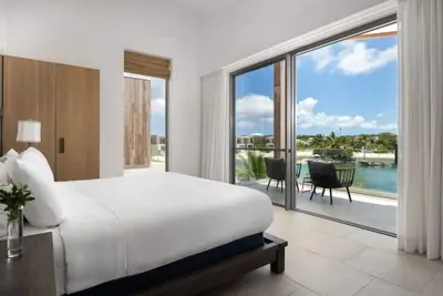 Image de Turks & Caicos | Oceanfront Villa w/Private Pool, Spa & Sea View | Dining & Shop