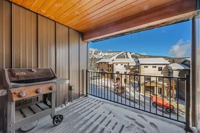 Image de Hot Tub, Mountain Views, 1/2 Mile to Lift, Unit 70