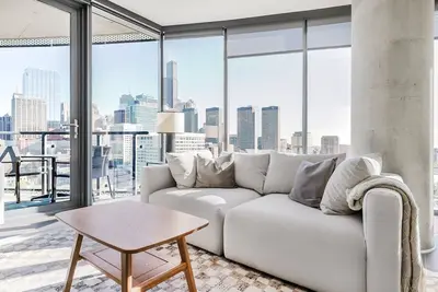 Image de Blueground | West Loop, pool, nr Chicago River