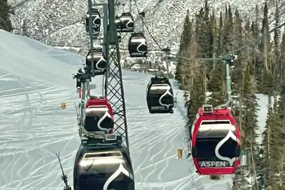 Image de 2/2 Fabulous Condo In Town, Block to the Gondola