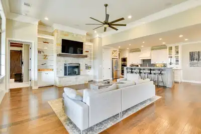 Image de Modern Amarillo Home | Near Palo Duro + Wfh