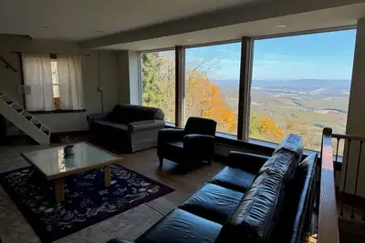 Image de Charming mountain cabin with stunning view