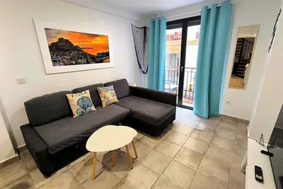 Duplex - 7 Min To Beach - Historic Center