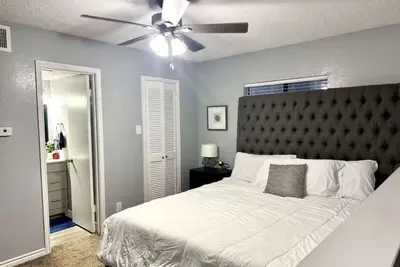 Image de Condo 2bd/1. 5ba Hwy161/183 Dfw South I841