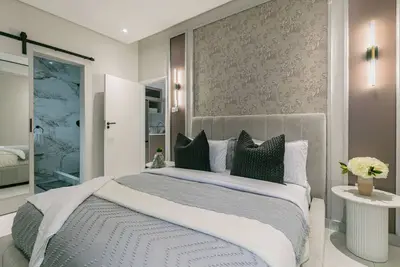 Image de Villa violet | Pool | 55” Tv Netflix | 5 mins Mall