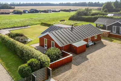 Image de Belle maison à Tarm avec sauna