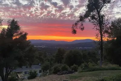 Image de Sunset Cottage Near Yosemite