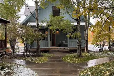 Image de Idyllic Cottage Retreat at the base of Teton Pass: Adventure Awaits!