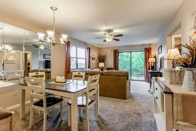 Image de 2 Bedroom 2 Bath Condo in a gated golf community. Great views! Great location!
