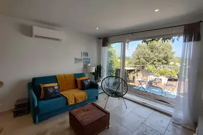 Image de Belle villa neuve 3 pièces, grande terrasse piscine\nWeb ecrin de samuel