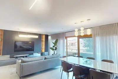 Image de ~The Majestic King David Residence ~ Pool&Gym ~