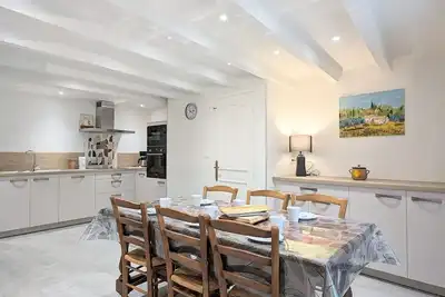 Image de Maison familiale moderne proche du Puy-en-Velay avec Wifi