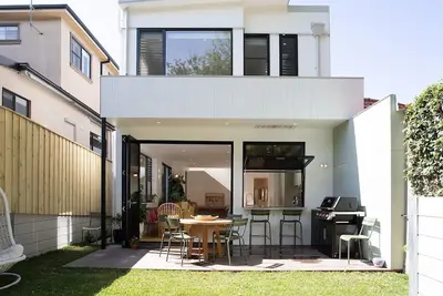 Image de Meraki, Bronte Ih L'Abode