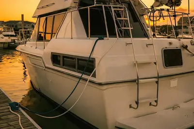 Image de Water Cowboy - Cozy Yacht Stay in Kemah