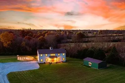 Image de Luxury Retreat: Golf Sim, Curved Cinema, Spa