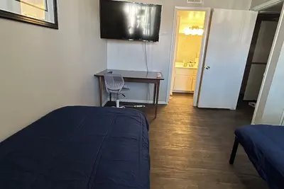 Image de Superb 2-bedroom condo sleeps 4