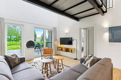 Image de Maison de vacances privée avec Wifi, piscine, bain à remous, Tv, terrasse, animaux admis