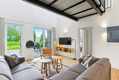 Image de Belle maison de vacances privée avec piscine, Wifi, bain à remous, Tv, terrasse et animaux admis