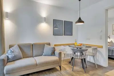Image de Joli appartement pour 4 personnes avec piscine, bain à remous, Wifi, Tv, terrasse et animaux admis