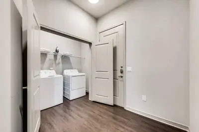 Exec 3bd Hwy348 Las Colinas Lc058-3