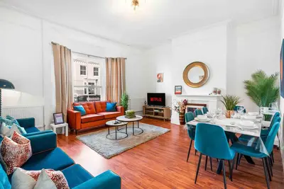 Image de Hove Above | By My Getaways