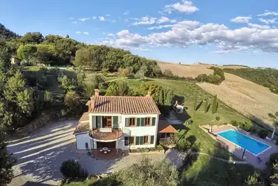Image de Il Villino - Villa with pool and fenced garden on Monte Voltraio - Volterra