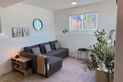 Image de The Soft Fern Retreat | Cozy 2br suite in Rosewood